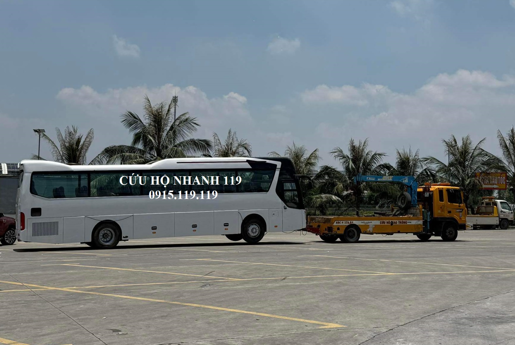 cứu hộ xe khách 24/7