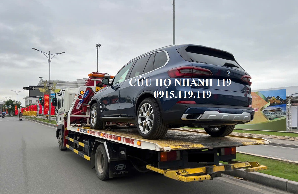 Số điện thoại cứu hộ xe Vinfast