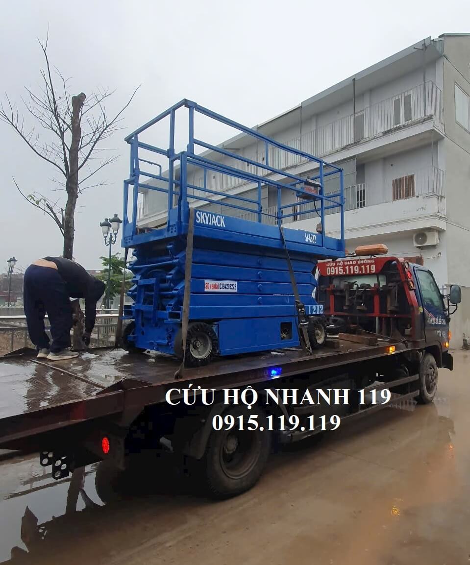 cứu hộ xe ô tô hưng yên vận chuyển xe nâng