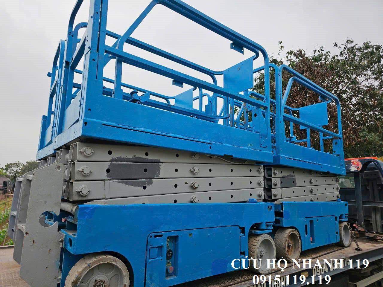 xe cứu hộ xe tải vận chuyển xe nâng