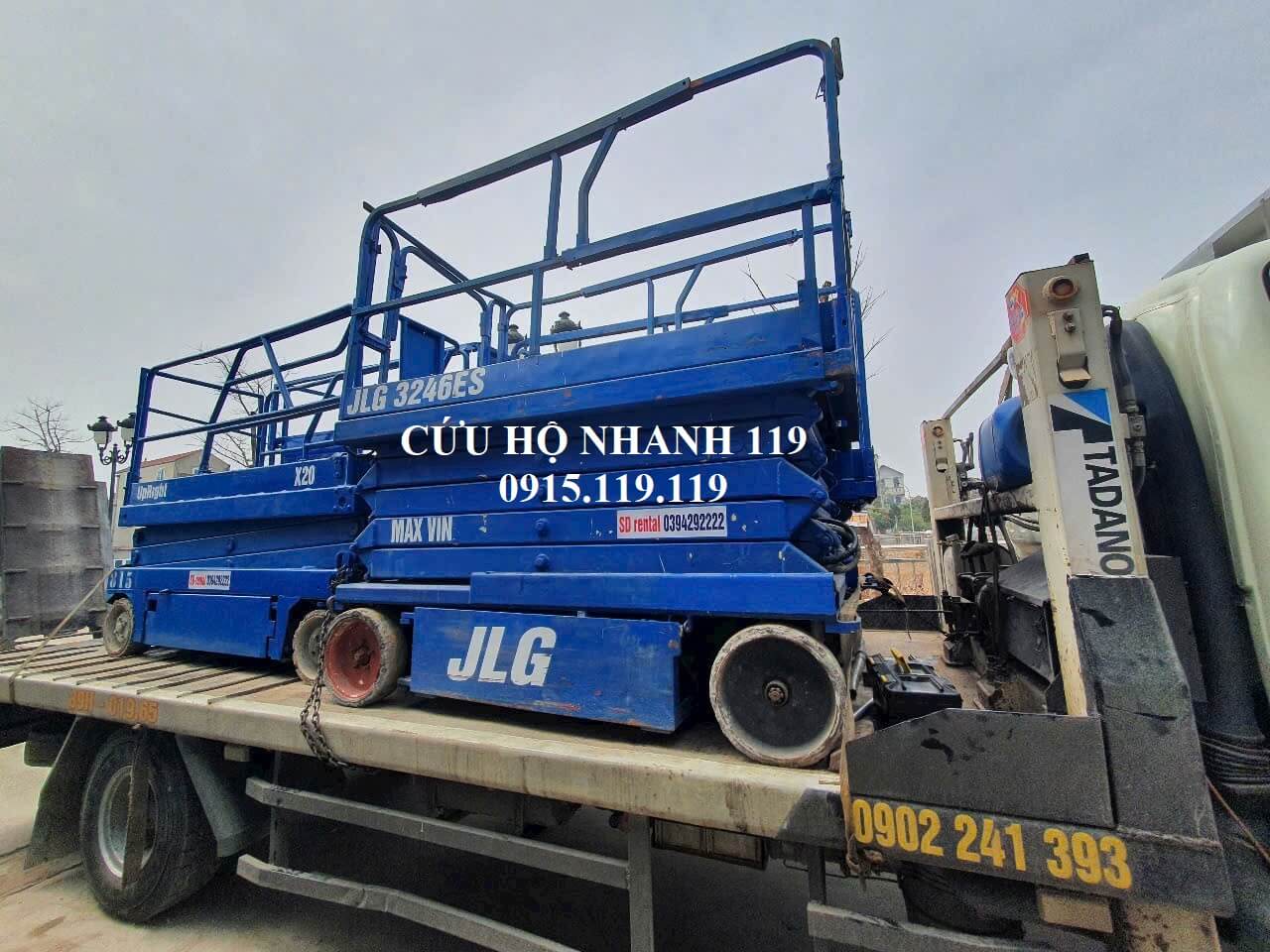 giá xe cứu hộ giao thông vận chuyển xe nâng