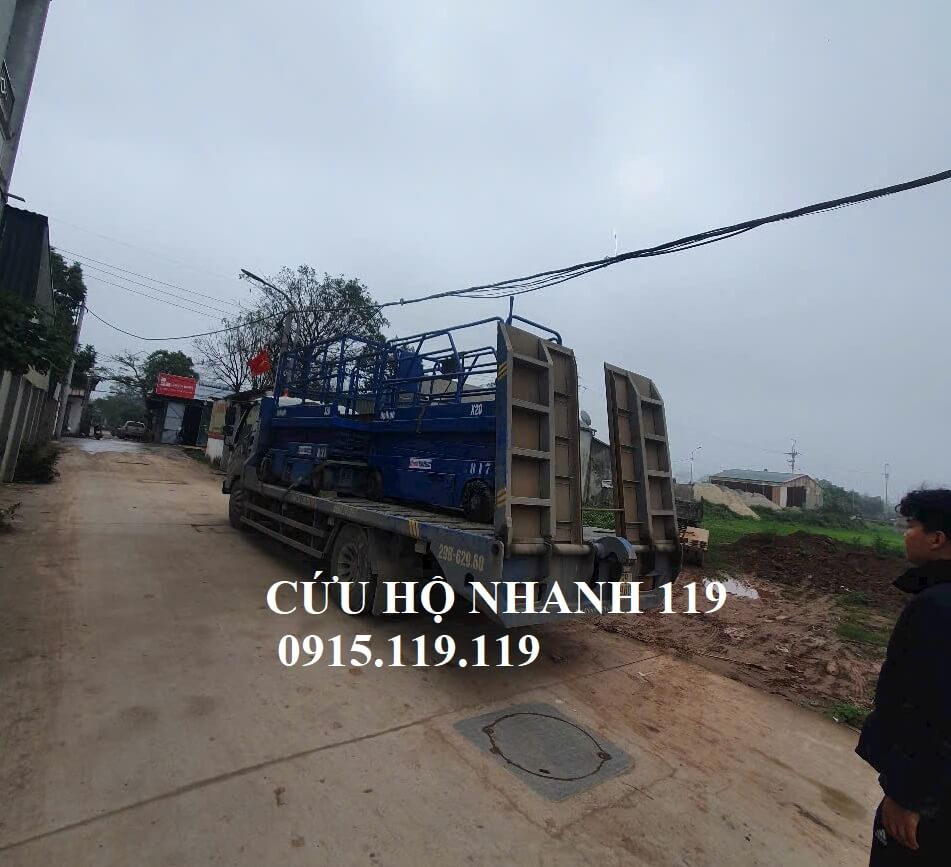 cẩu xe cứu hộ vận chuyển xe nâng KCN Đại An